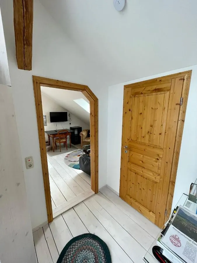 Zentrale Idylle In كمبتن 0*,